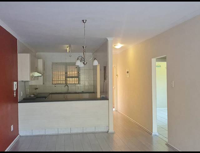 2 BEDROOM TOWNHOUSE FOR SALE IN THE WOLDS